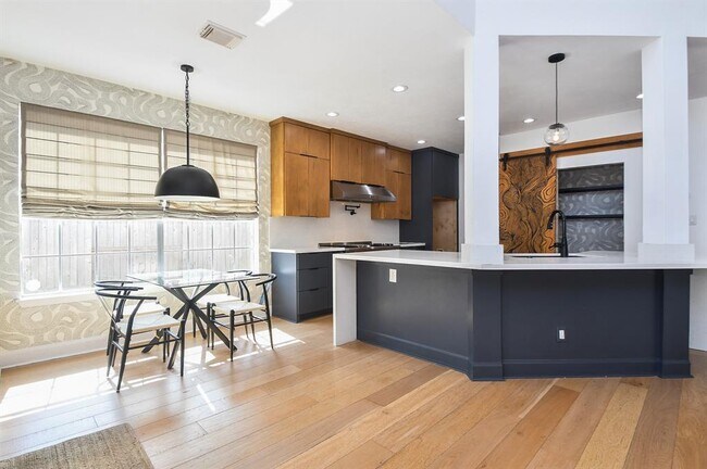 Building Photo - 23210 Greenrush Dr