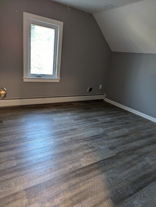 Building Photo - 45 Westcott St