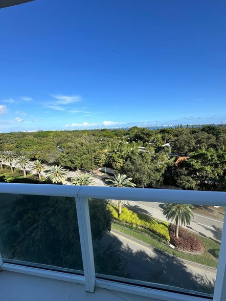 Building Photo - 4250 Biscayne Blvd