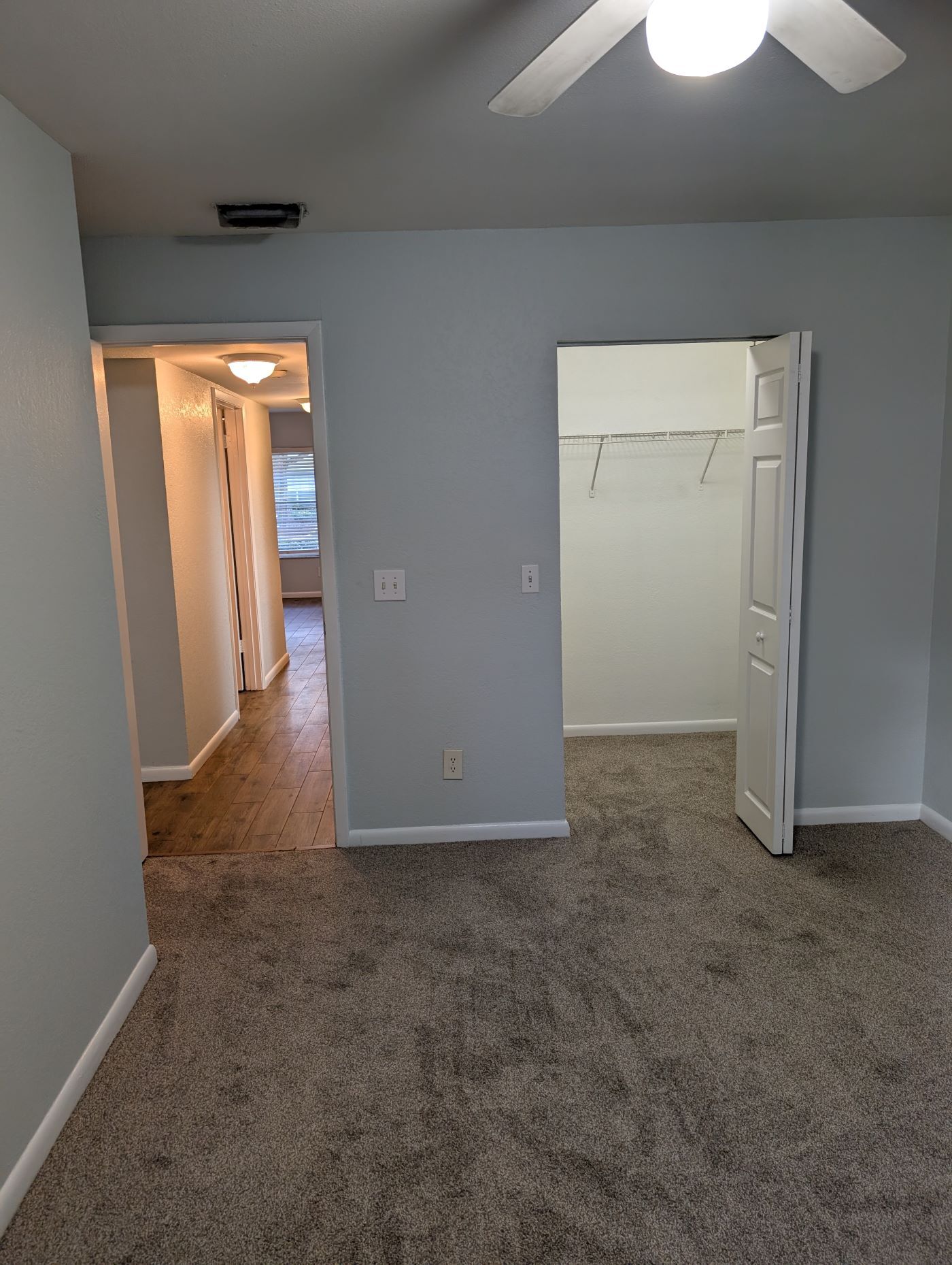 Bedroom - 5440 S Macdill Ave