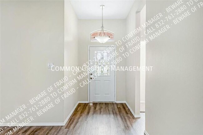 Building Photo - 1118 Grace Dr