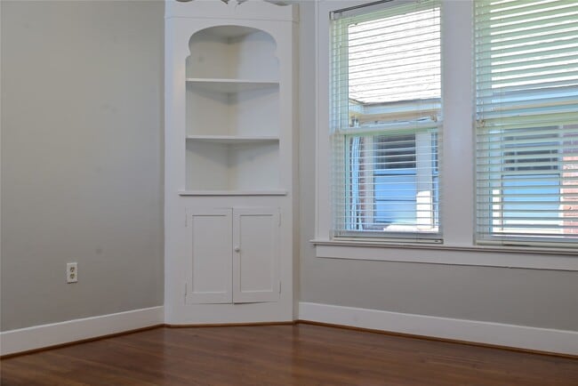Building Photo - 2511 Arbor St