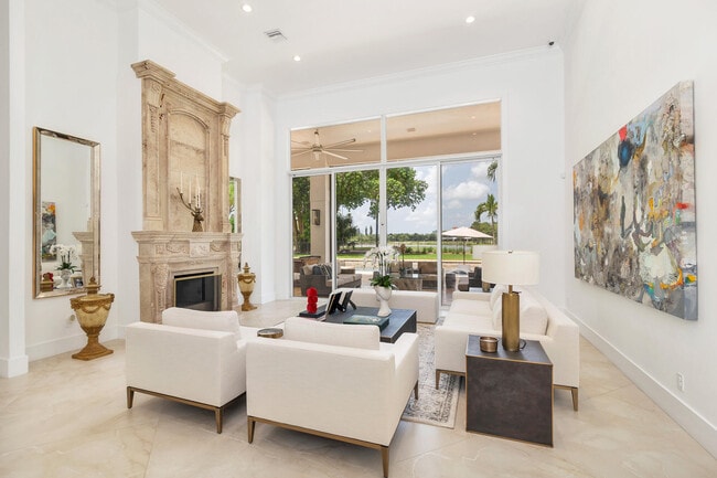 Building Photo - 1504 Breakers W Blvd