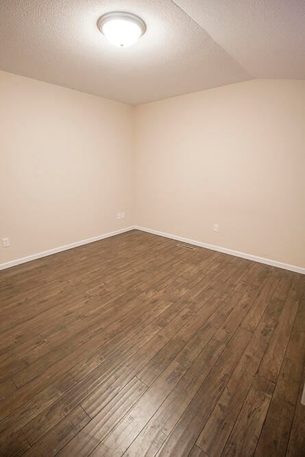 Building Photo - 2202 Concordia Dr