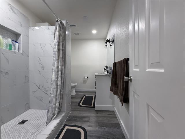 Building Photo - 2701 Aileen Blvd