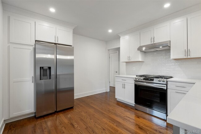 Building Photo - 319 Wagner Ave