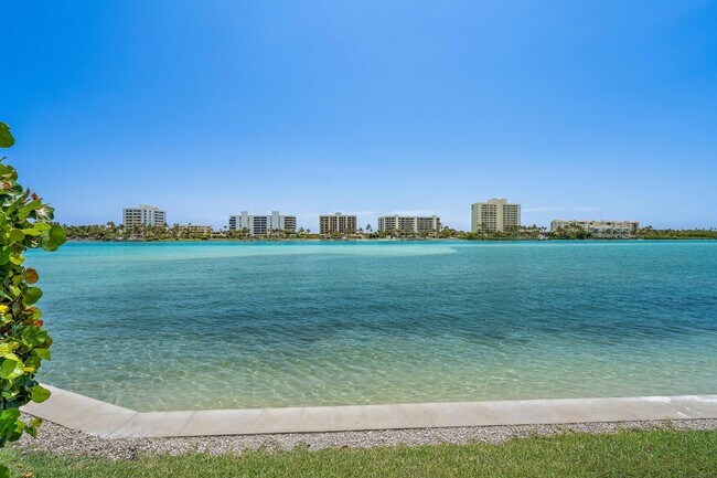 Building Photo - 19800 Sandpointe Bay Dr S