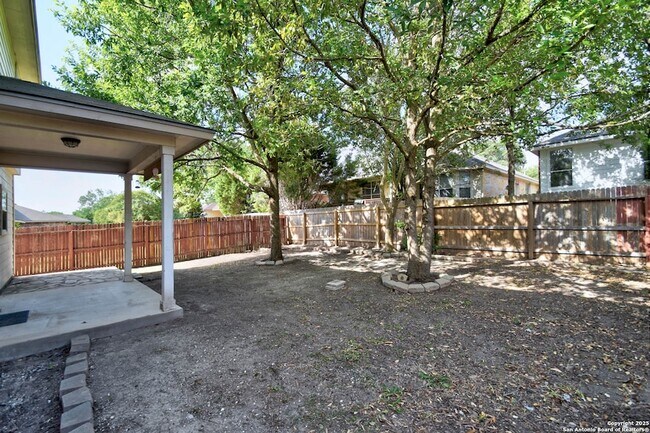 Building Photo - 6319 Big Bend Cove