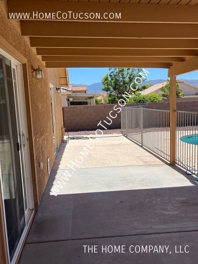Building Photo - 9640 E Mt Baldy Way