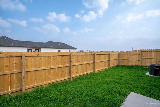 Building Photo - 24 Hidalgo Cir