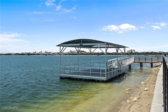 Building Photo - 12361 Canal Grande Dr