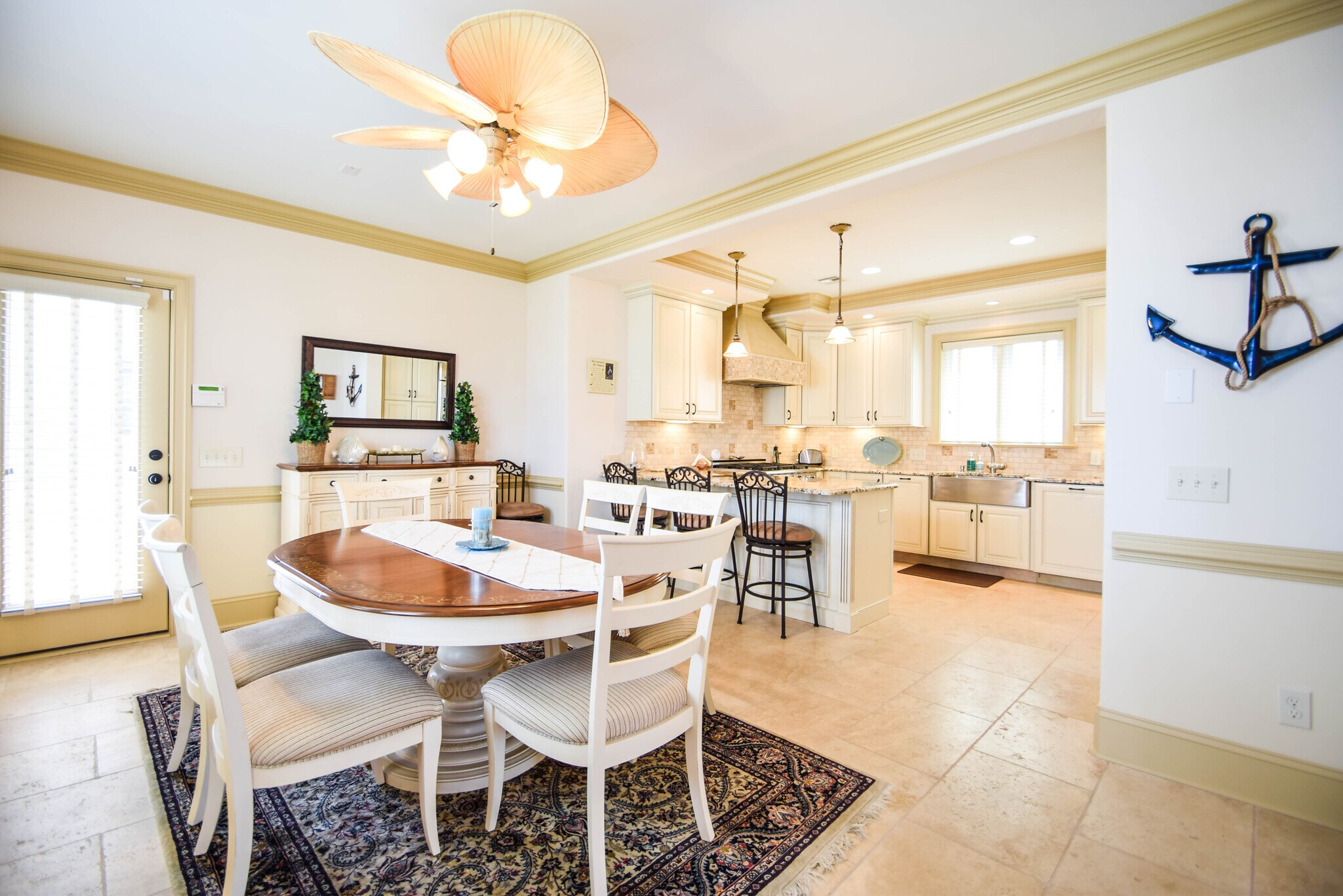 Building Photo - 11 S 31st Ave