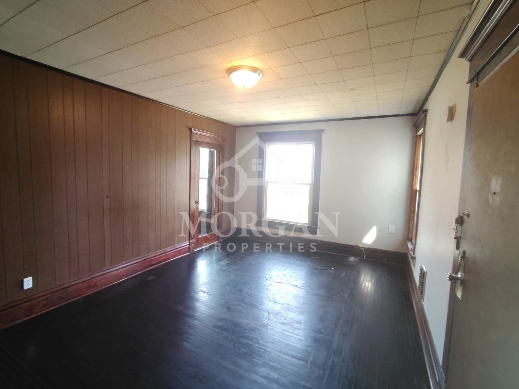 Building Photo - 902 S Anderson St