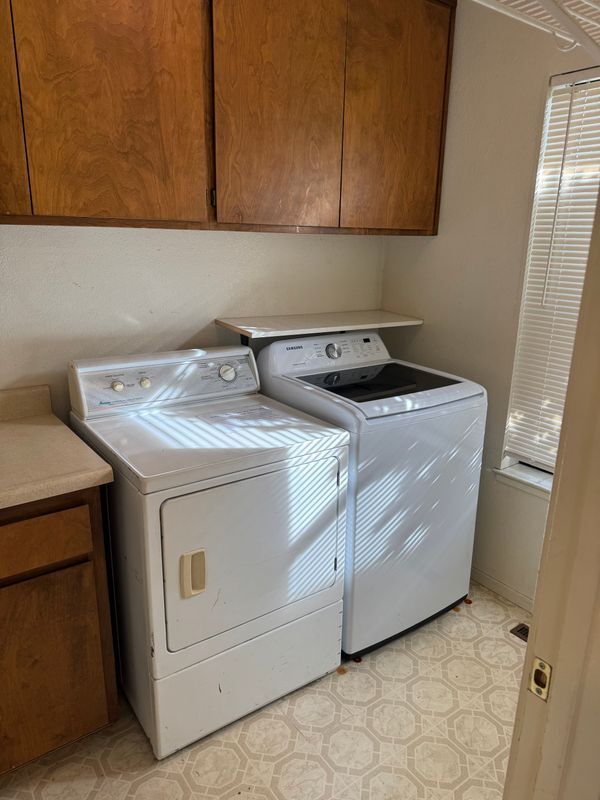 Building Photo - 1678 E St