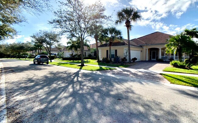 Building Photo - 8074 Kaliko Ln