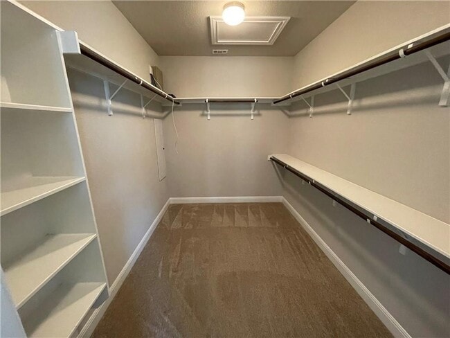 Building Photo - 3501 Venezia View