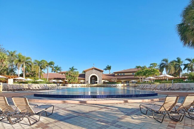 Building Photo - 198 Evergrene Pkwy