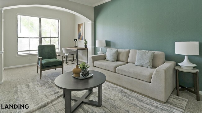 Building Photo - 2500 Woodland Park Dr