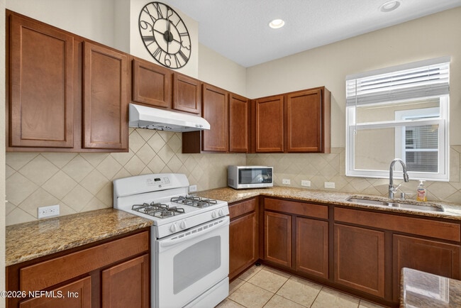 Building Photo - 234 Taylor Ridge Ave