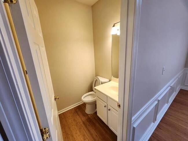Building Photo - 3815 Ruby Falls Dr
