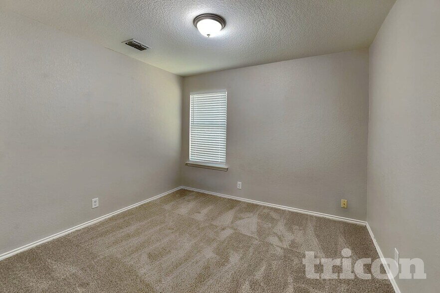 Building Photo - 6510 Poseidon Way