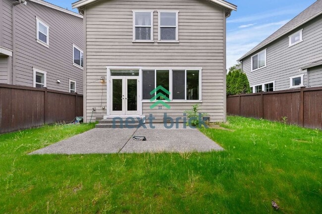 Building Photo - "Charming 4-Bedroom Retreat in Redmond: Spacious 2,540 Sq Ft Home with 2.5 Baths!"