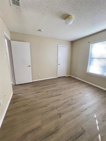 Building Photo - 1046 Palomino Dr