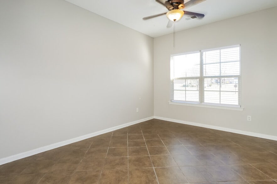 Building Photo - 4315 Markston Dr