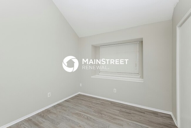 Building Photo - 2080 Palomino Trail