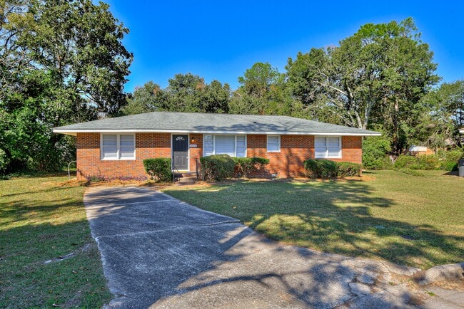 Building Photo - 2618 Providence Ct