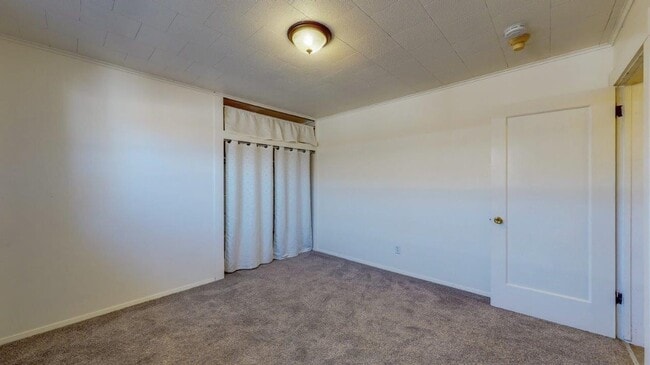Building Photo - 293 G St