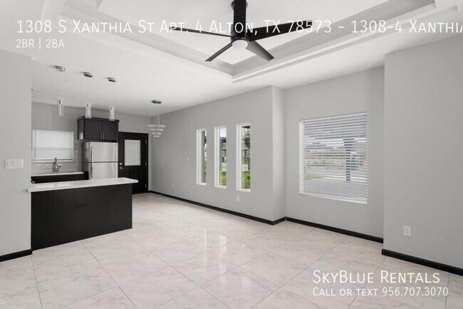 Building Photo - 1308 S Xanthia St