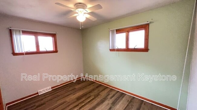 Building Photo - 1038 Ohio Ave