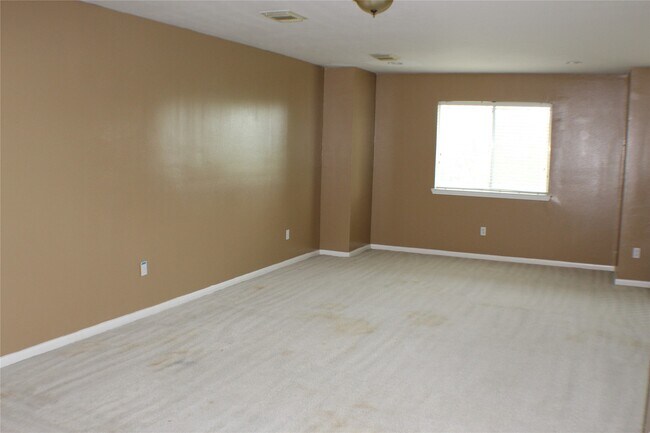 Building Photo - 12231 Ashford Park Dr