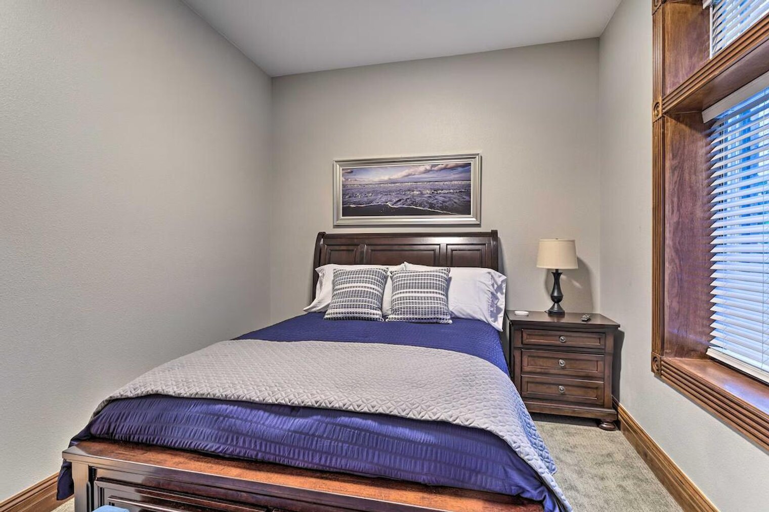 Building Photo - 1533 N Williams St