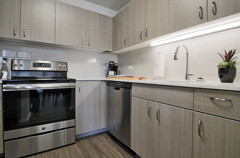 Building Photo - 35 W Elm St