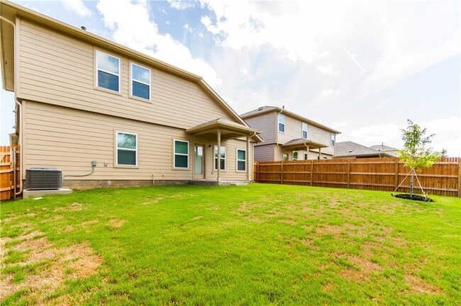 Building Photo - 6521 Ranchito Dr