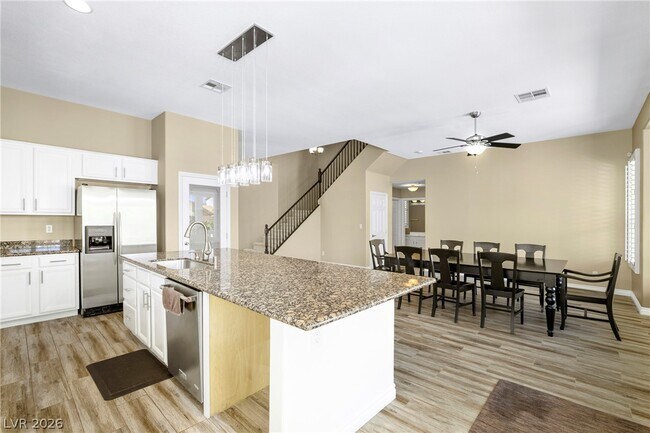 Building Photo - 2750 Pine Flat Ct