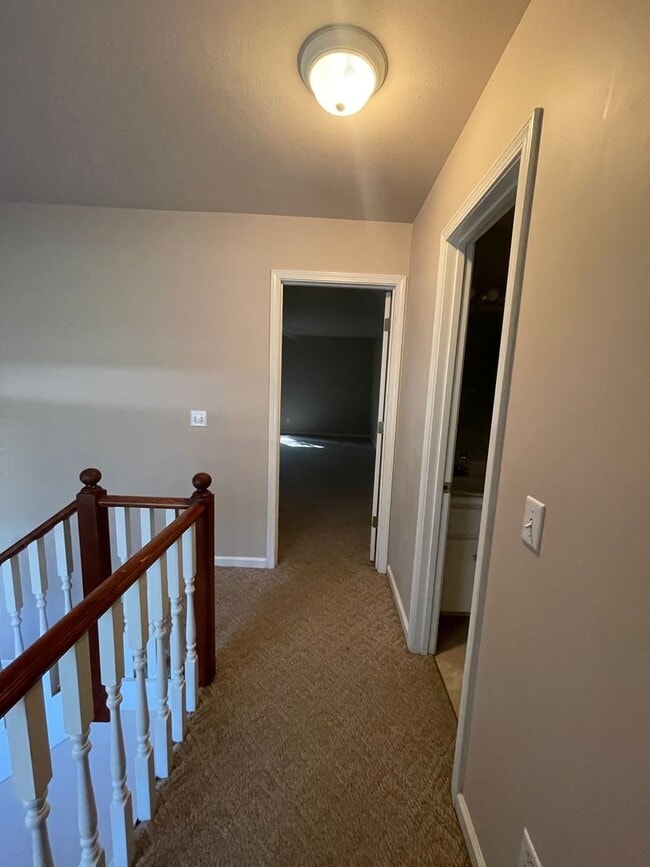 Building Photo - 112 Foxchase Ln