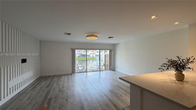 Building Photo - 9389 Boca River Cir