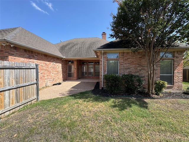Building Photo - 6376 Newport Ct