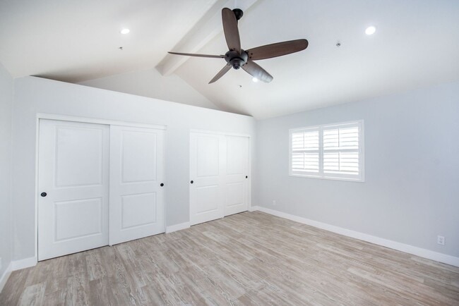 Building Photo - Eastside Costa Mesa Gem