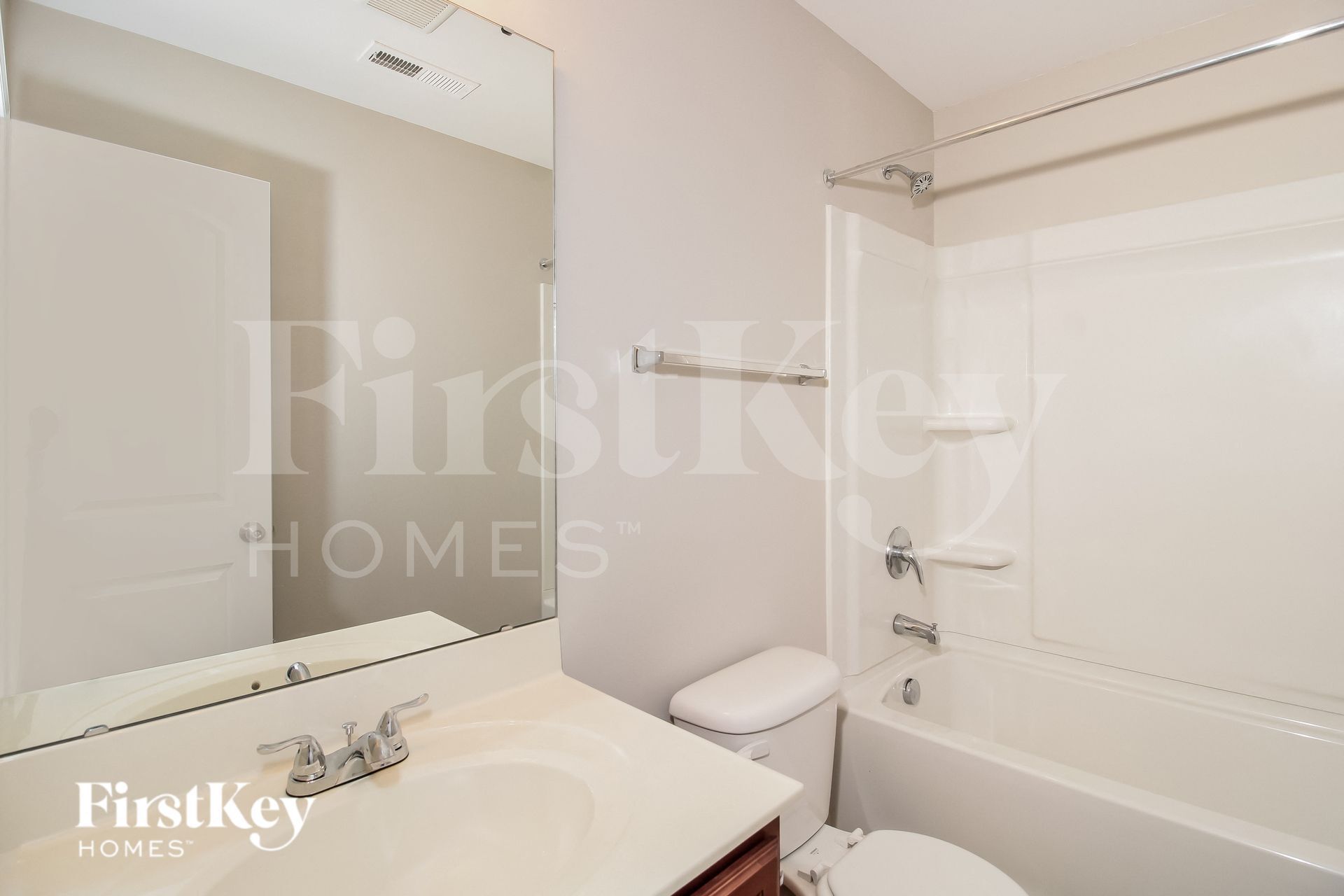 Building Photo - 1104 Waterlyn Dr