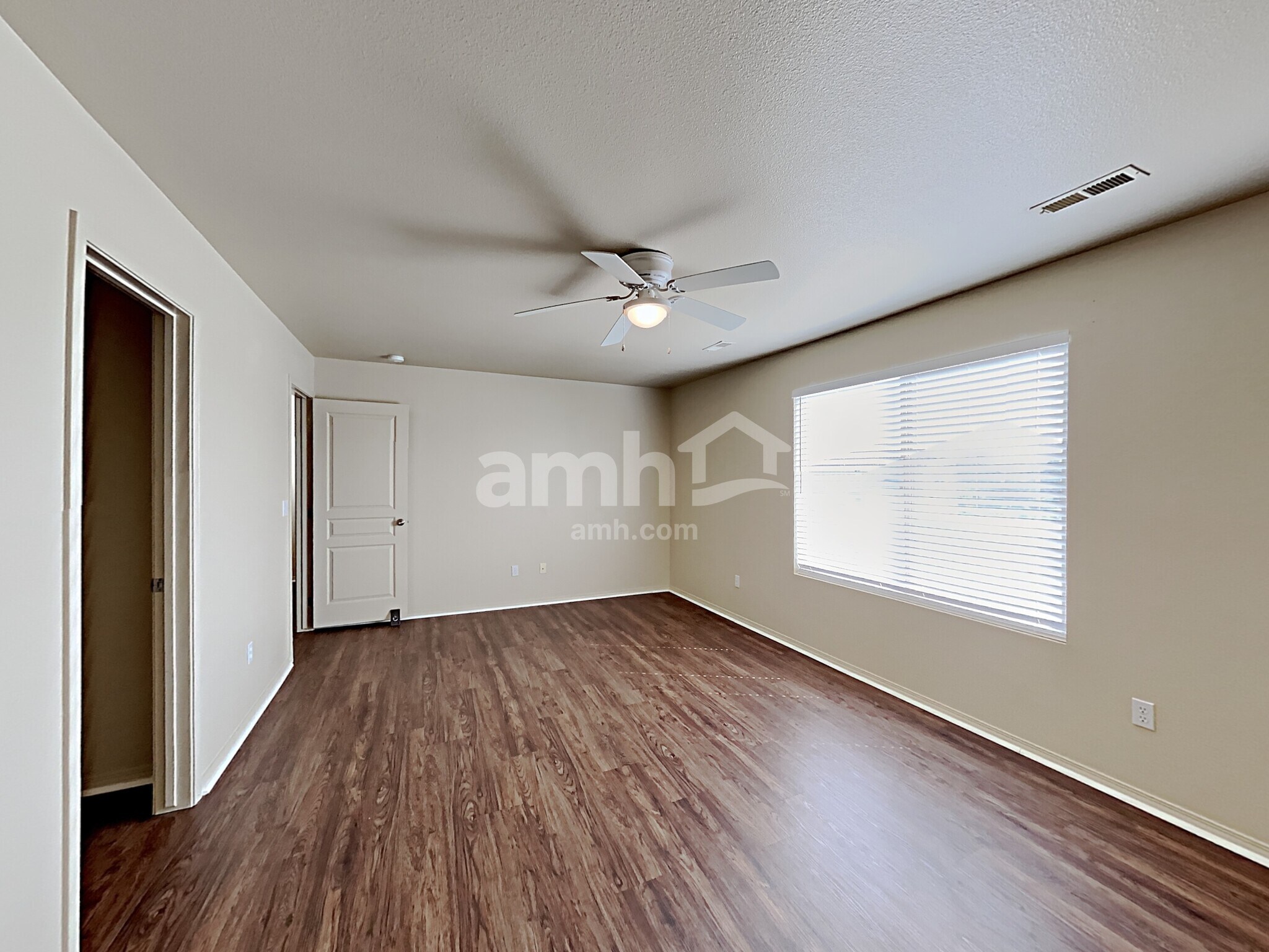 Building Photo - 2776 Willow Way