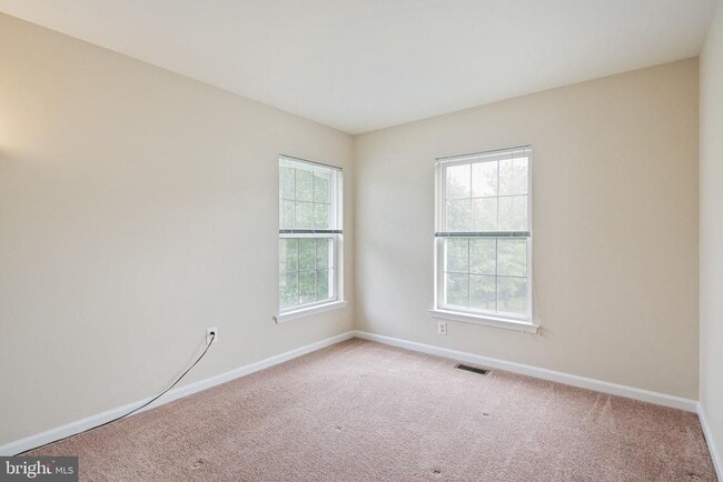 Building Photo - 6294 Wild Swan Way