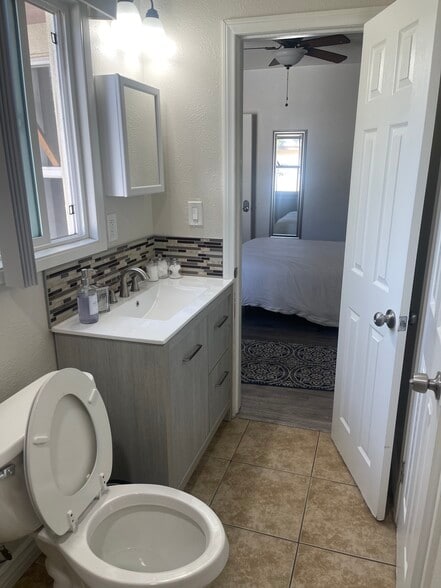 2nd Bathroom - 827 Martin Luther King Jr Ave