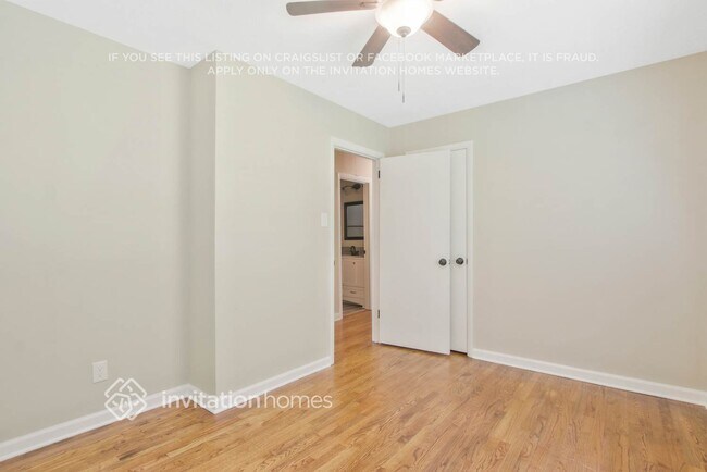 Building Photo - 1665 Elmwood Dr