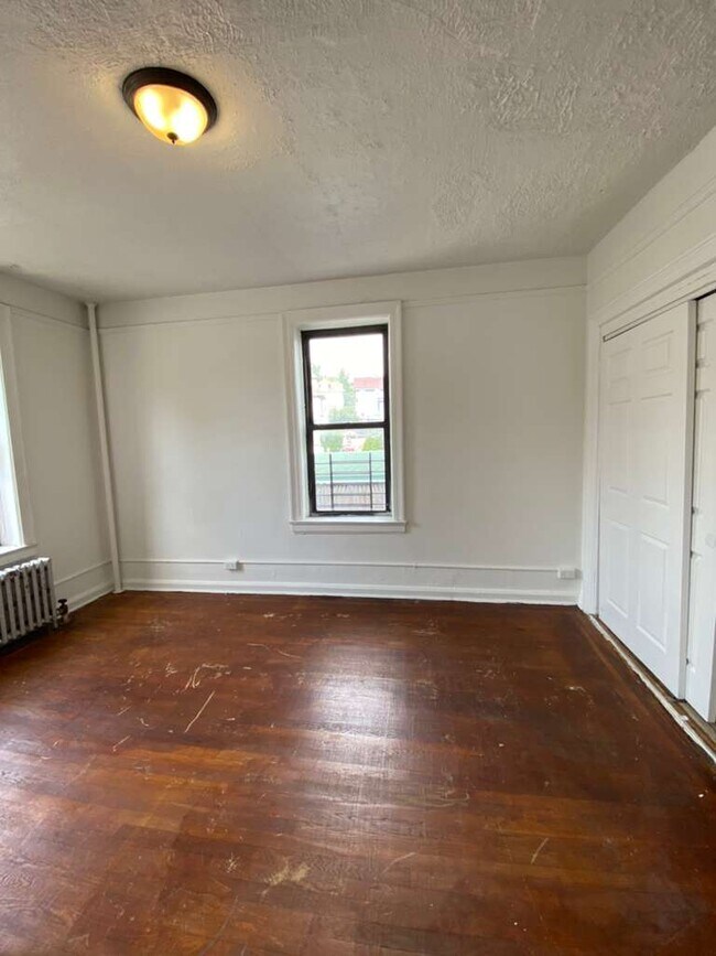 Building Photo - 1179 Yonkers Ave