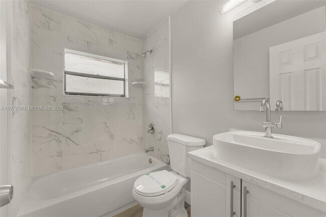 Building Photo - 10379 NW 35th St