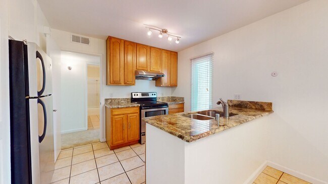 Building Photo - Beautiful Condo Available in Villa Moraga ...